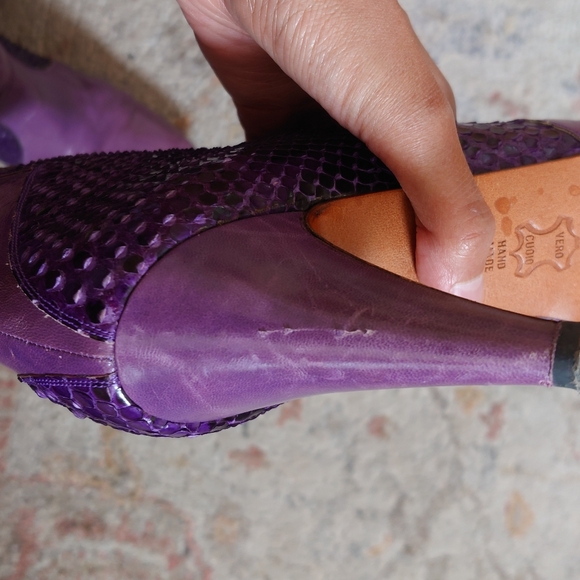 Vintage Ottorino Bossi purple snakeskin cowboy cowgirl booties 8.5 - Picture 10 of 11